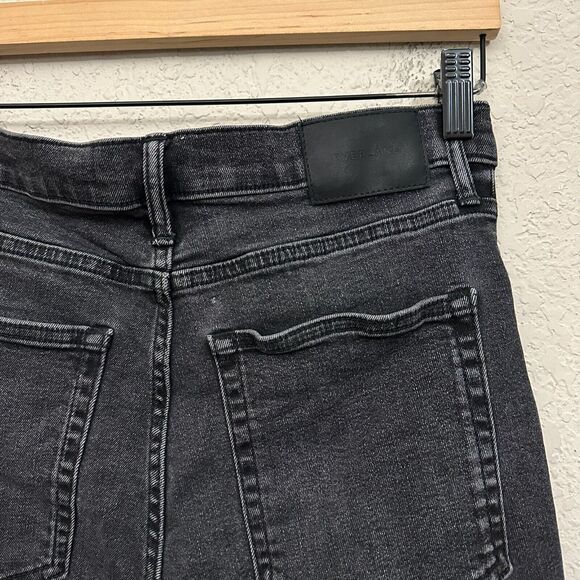 EVERLANE The High Rise Skinny Jeans Button-Fly in Washed Black - Picture 6 of 14